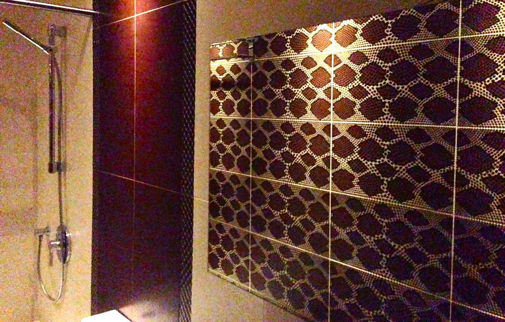 Rok Plaza (Adults Only) Apartment Alcala  Phòng bức ảnh